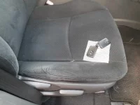 Toyota PRIUS ALPHA лот № 30051 оценка 3  с аукциона в Японии 9