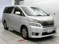 Toyota VELLFIRE лот № 30050 оценка 4  с аукциона в Японии 4