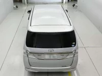 Toyota VELLFIRE лот № 30050 оценка 4  с аукциона в Японии 7