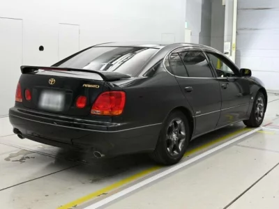 Toyota ARISTO  с аукциона в Японии