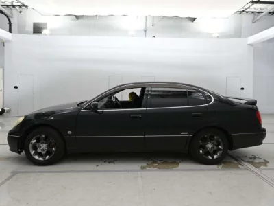 Toyota ARISTO  с аукциона в Японии