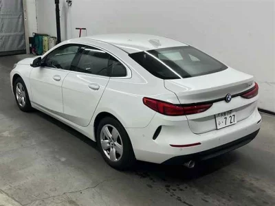 BMW 2-Series  с аукциона в Японии
