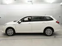 Toyota COROLLA FIELDER лот № 30060 оценка 4.5  с аукциона в Японии 3