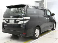 Toyota VELLFIRE лот № 30062 оценка 4  с аукциона в Японии 1