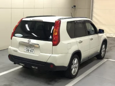 Nissan X-TRAIL  с аукциона в Японии