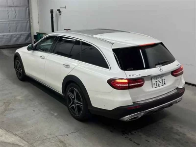 Mercedes-Benz E CLASS WAGON