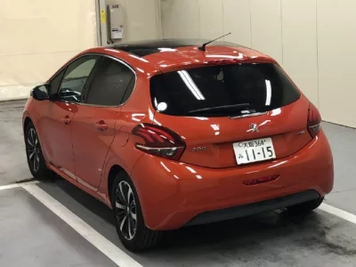 Peugeot 208