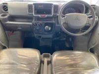 Mitsubishi MINICAB VAN лот № 3078 оценка 3.5  с аукциона в Японии 2