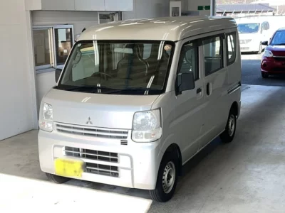 Mitsubishi MINICAB VAN