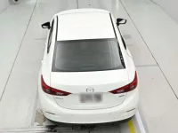 Mazda AXELA лот № 30070 оценка 3.5  с аукциона в Японии 7