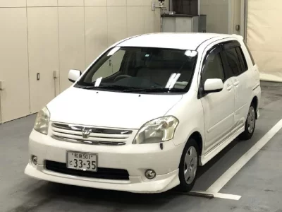Toyota RAUM