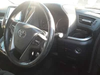 Toyota VELLFIRE лот № 30071 оценка 4  с аукциона в Японии 8