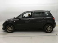 Mazda DEMIO лот № 90134 оценка 3  с аукциона в Японии 3