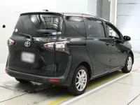 Toyota SIENTA лот № 30082 оценка 4  с аукциона в Японии 1