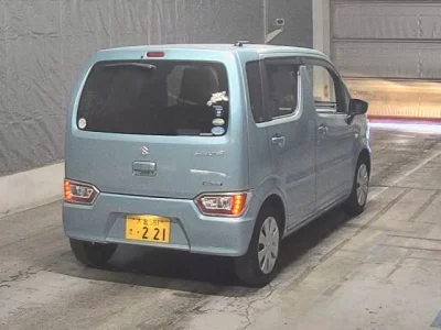 Suzuki WAGON R  с аукциона в Японии