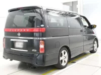 Nissan ELGRAND лот № 90159 оценка 3.5  с аукциона в Японии 1