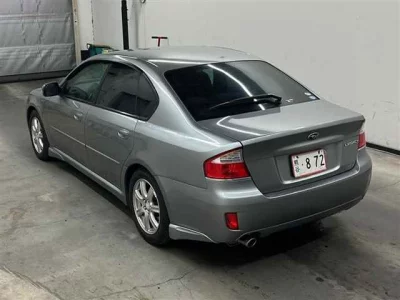Subaru LEGACY B4