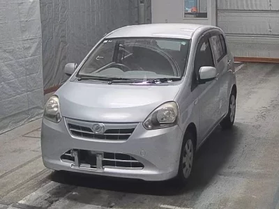 Daihatsu MIRA E S