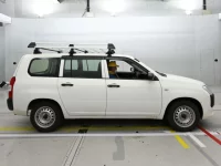 Toyota PROBOX лот № 90185 оценка 4  с аукциона в Японии 2