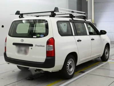 Toyota PROBOX  с аукциона в Японии