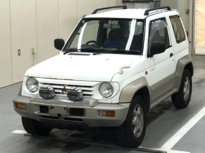 Mitsubishi PAJERO JR