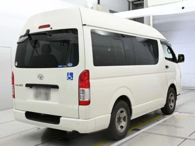 Toyota REGIUS ACE VAN