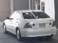 Toyota ALTEZZA лот № 2545 оценка 3  с аукциона в Японии 1