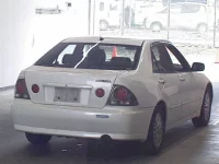 Toyota ALTEZZA лот № 2545 оценка 3  с аукциона в Японии 4