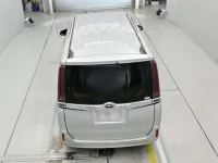Toyota NOAH лот № 30129 оценка 3  с аукциона в Японии 7