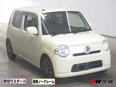Daihatsu MIRA