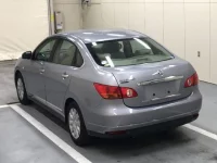 Nissan SYLPHY лот № 1018 оценка 4.5  с аукциона в Японии 1