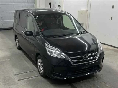 Nissan SERENA  с аукциона в Японии