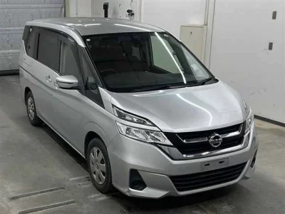 Nissan SERENA  с аукциона в Японии
