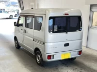 Mitsubishi MINICAB VAN лот № 3234 оценка 3.5  с аукциона в Японии 4