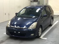 Toyota WISH лот № 1047 оценка 3.5  с аукциона в Японии 2