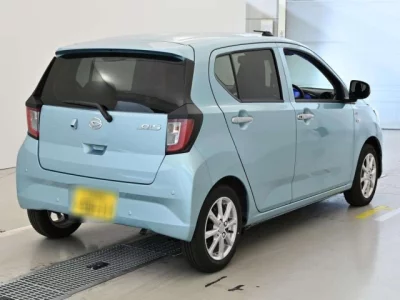 Daihatsu MIRA E S