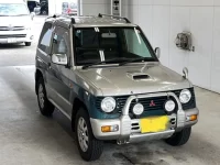 Mitsubishi PAJERO MINI лот № 3268 оценка R  с аукциона в Японии 3