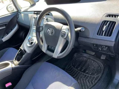 Toyota PRIUS PHV
