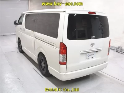 Toyota REGIUS ACE VAN
