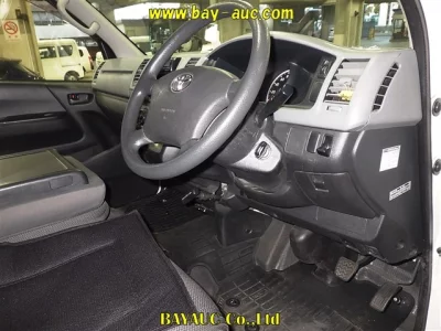 Toyota REGIUS ACE VAN