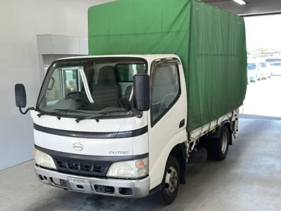 Hino DUTRO  с аукциона в Японии