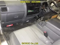 Mazda BONGO лот № 30024 оценка 4  с аукциона в Японии 5