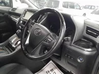 Toyota VELLFIRE лот № 30231 оценка 4  с аукциона в Японии 8