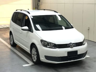 Volkswagen GOLF TOURAN