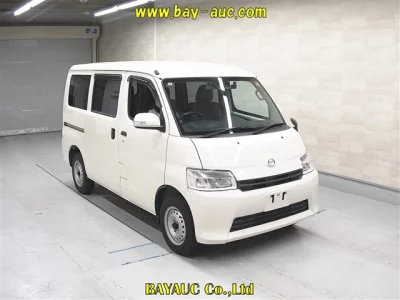 Mazda BONGO VAN