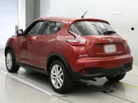 Nissan JUKE лот № 36363 оценка 4.5  с аукциона в Японии 5