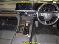 Toyota CROWN лот № 60331 оценка 5  с аукциона в Японии 5