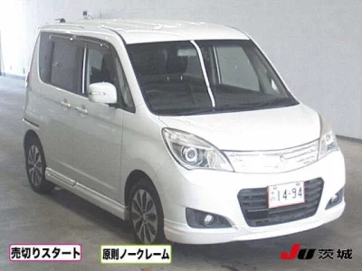 Mitsubishi DELICA D2