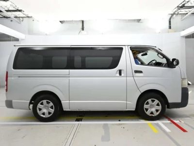 Toyota REGIUS ACE VAN