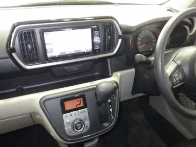 Daihatsu Boon  с аукциона в Японии